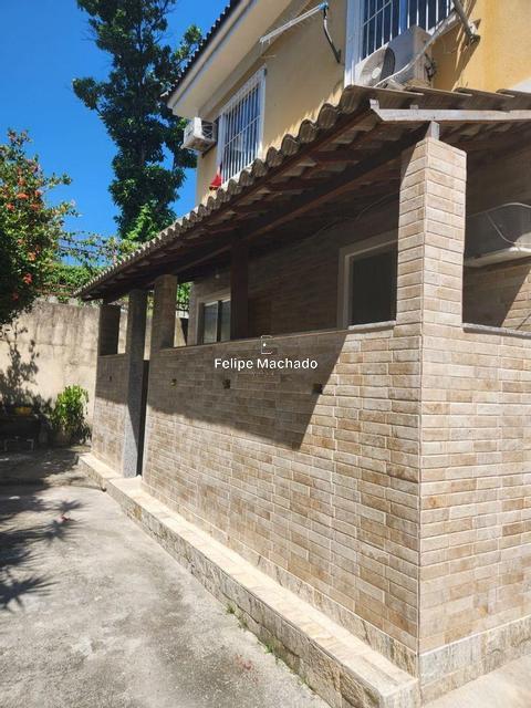 Casa à venda em Rio de Janeiro, Cascadura, com 2 quartos